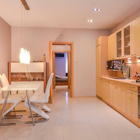 Extravaganzzo - Super Central One Bedroom Modern Apartment By Flat Mаnager Sofia Zewnętrze zdjęcie