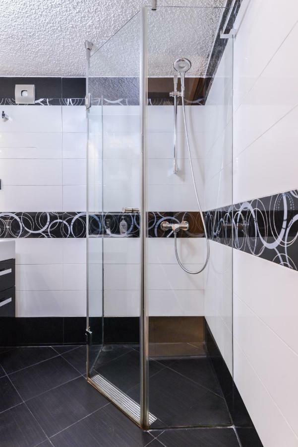 Extravaganzzo - Super Central One Bedroom Modern Apartment By Flat Mаnager Sofia Zewnętrze zdjęcie